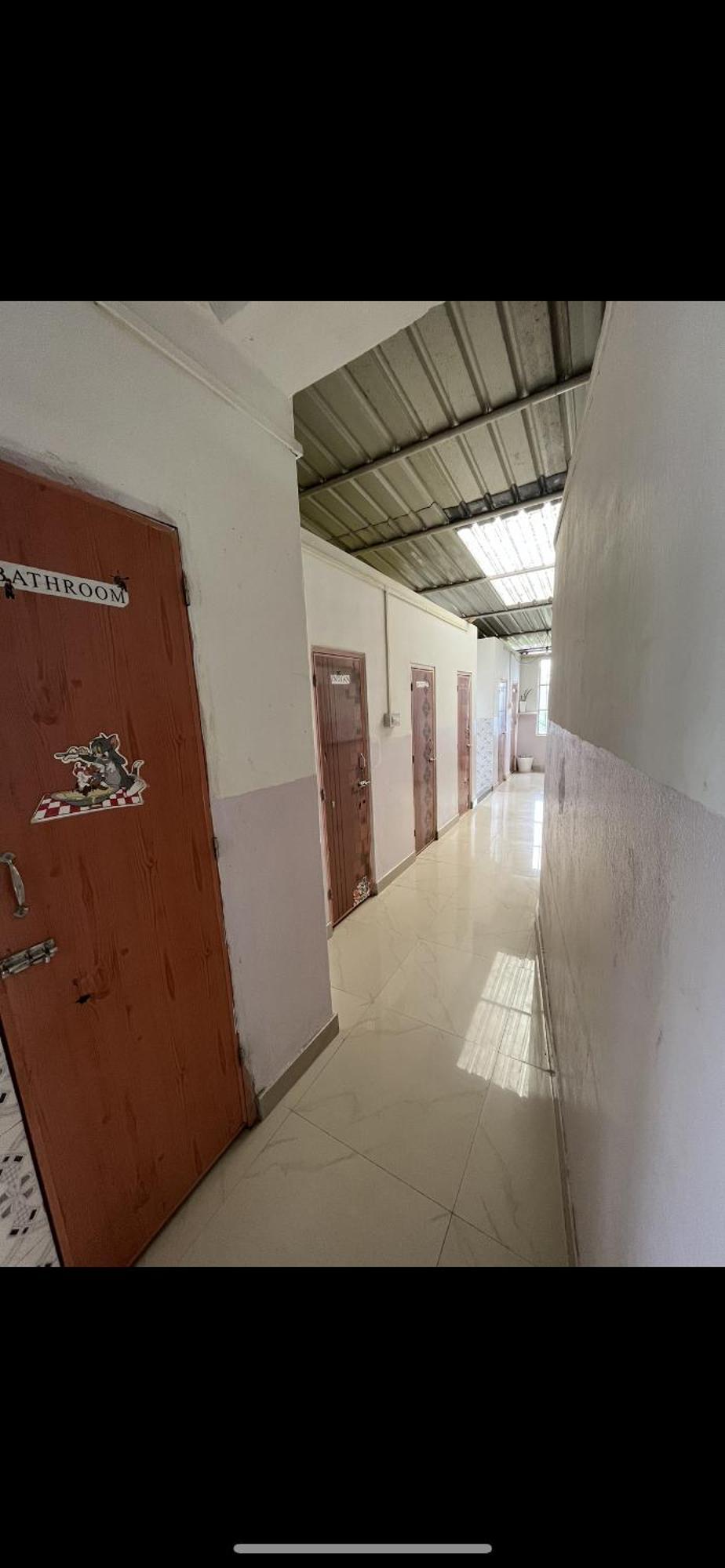 Хостел Colive Paying Guest Kohima Экстерьер фото